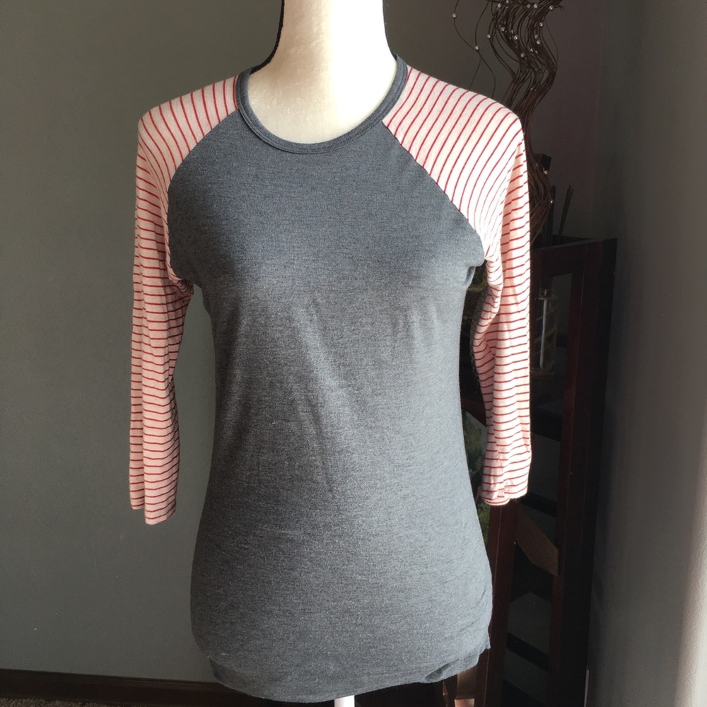 Lularoe Randy Shirt - Picture 2 of 7